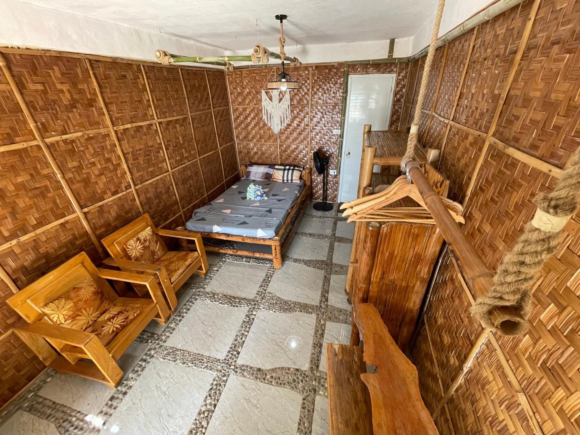 Voodoo House Bed & Breakfast Lalao Exterior photo